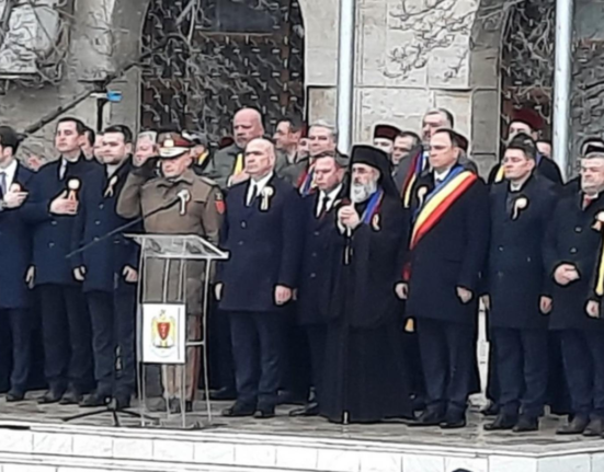 Bolojan singurul politician de la varf prezent la manifestarile Unirii HUIDUIT la Focsani