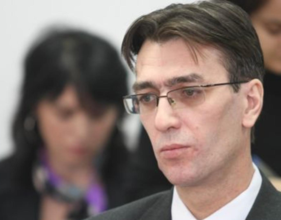 Cum vrea Guvernul sa cenzureze romanii inainte de alegeri
