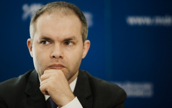 Daniel Funeriu reactie ironica dupa suspendarea lui Crin Antonescu Sper ca nu vor incerca acum cu Ponta vom avea expuse moastele Sfantului USL