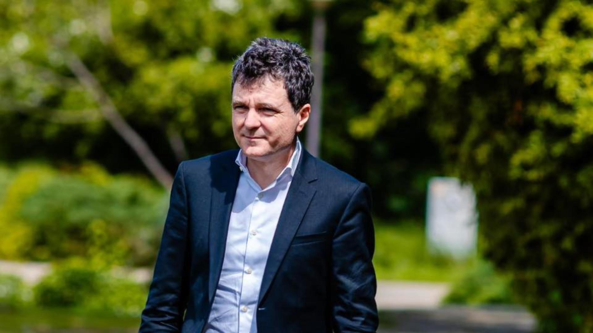 Nicușor Dan, despre „epoca Trump”: „Va trebui să alegem între SUA și UE? Ce ar trebui să facem?” 1 Nicusor Dan despre epoca Trump Va trebui sa alegem intre SUA si UE Ce ar trebui sa facem
