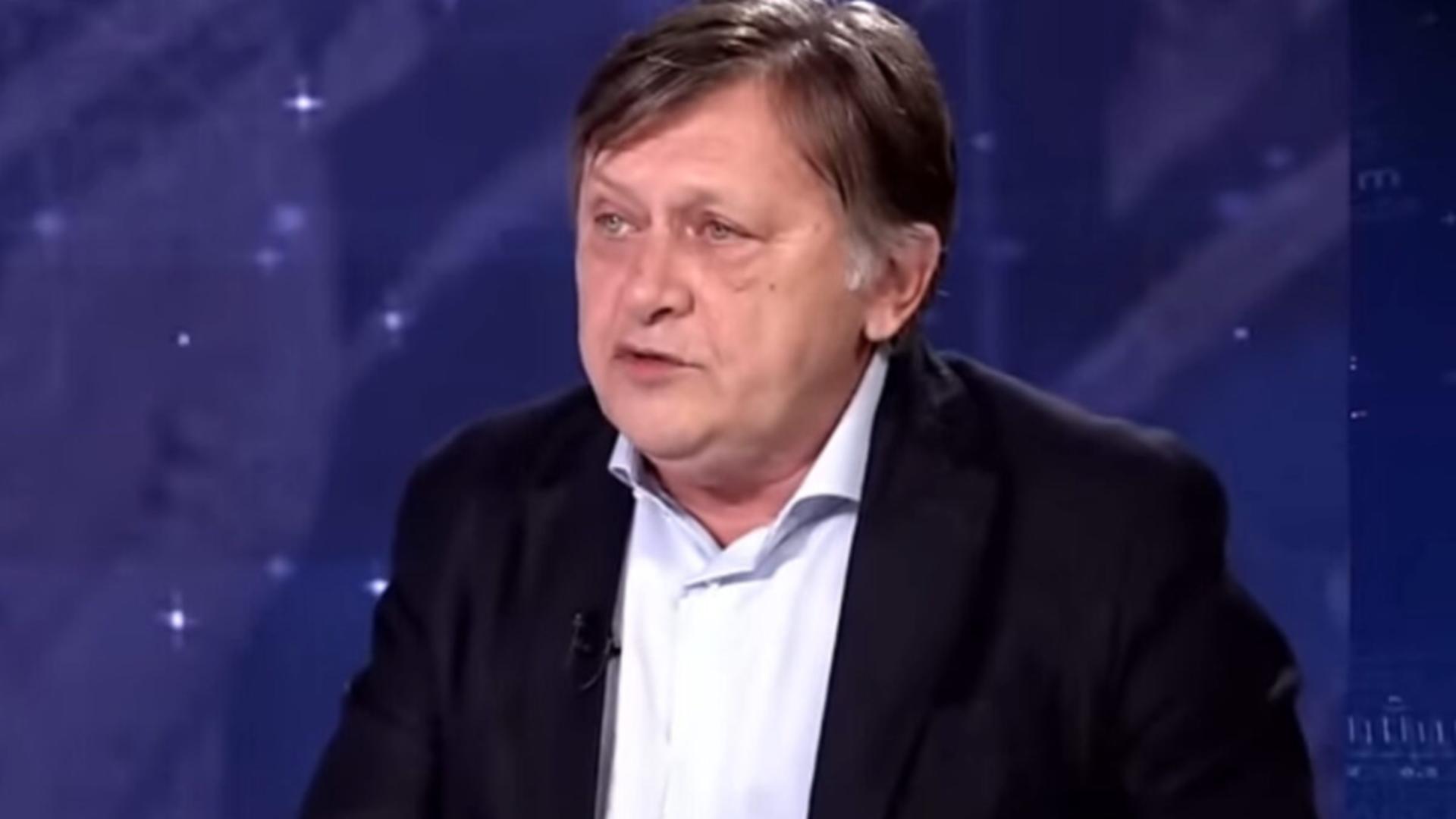 Panica in Coalitie Crin Antonescu si a suspendat candidatura