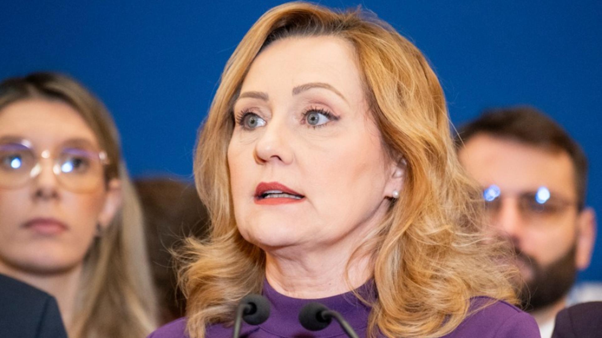 Șefa rezistilor, apel la unitate după fuga din Coaliție! Tupeul incredibil din mesajul de Revelion 1 Sefa rezistilor apel la unitate dupa fuga din Coalitie Tupeul incredibil din mesajul de Revelion