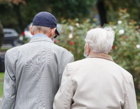 Bani de Paste pentru pensionarii cu venituri mici