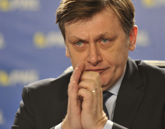 Crin Antonescu critici dure pentru administratia Iohannis Ma scandalizeaza