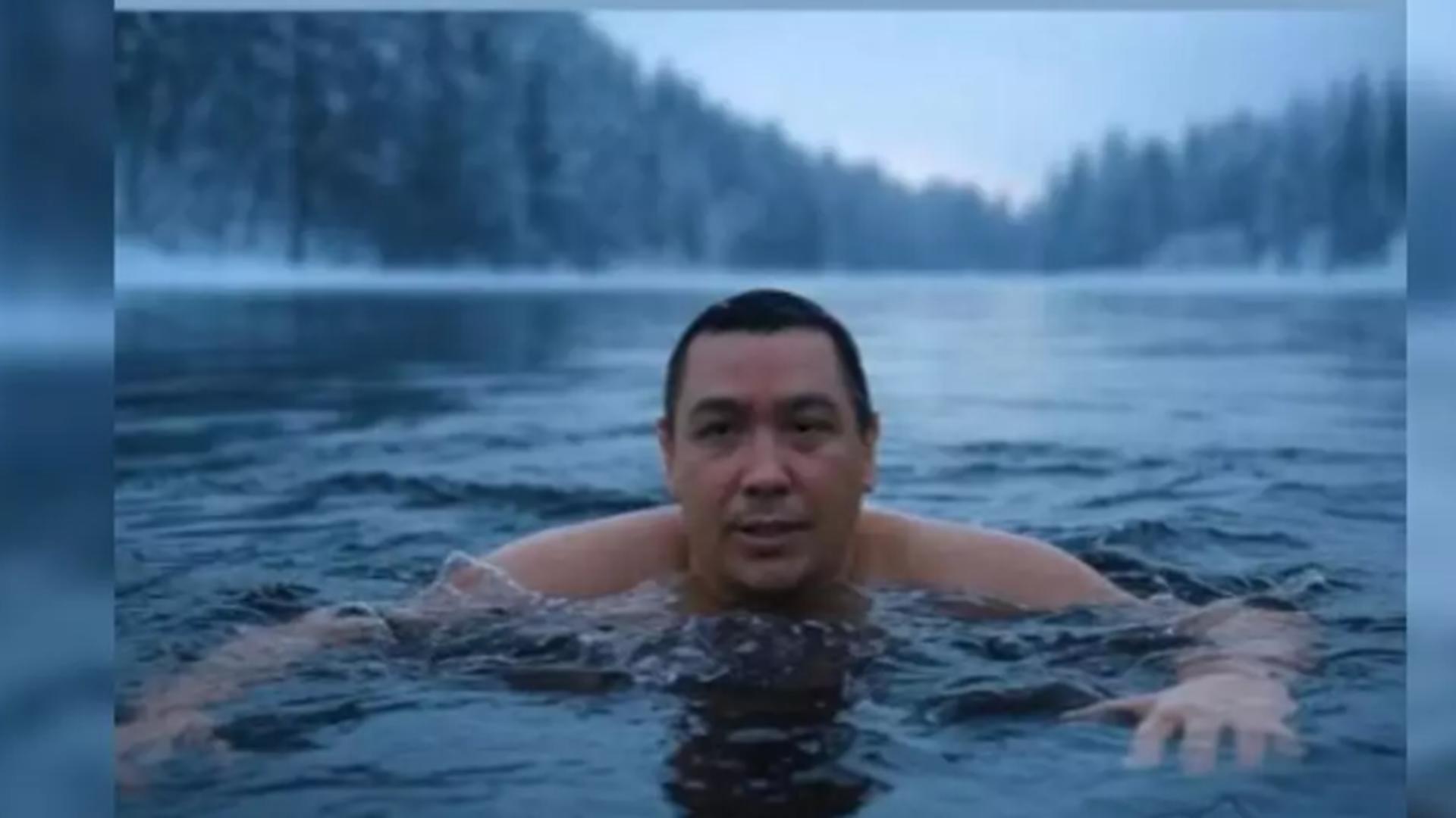 Cum Victor Ponta îl imită pe Călin Georgescu 1 Cum Victor Ponta il imita pe Calin Georgescu