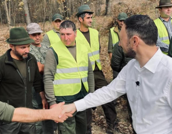 Ministrul Mediului a respins planul Romsilva Cer demisia directorilor