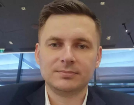 Presedintele interimar al Senatului doreste sa continue reducerile de personal