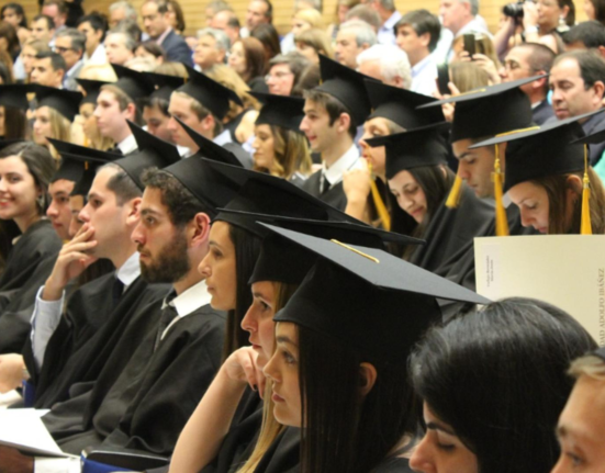 Romania atractiva pentru studentii straini Ce ii motiveaza