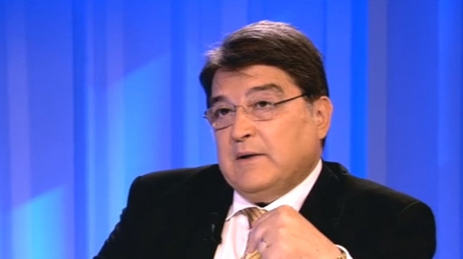 SURSE Emil Hurezeanu chemat urgent la Guvern pentru a explica declaratiile controversate Ministrul ar putea demisiona