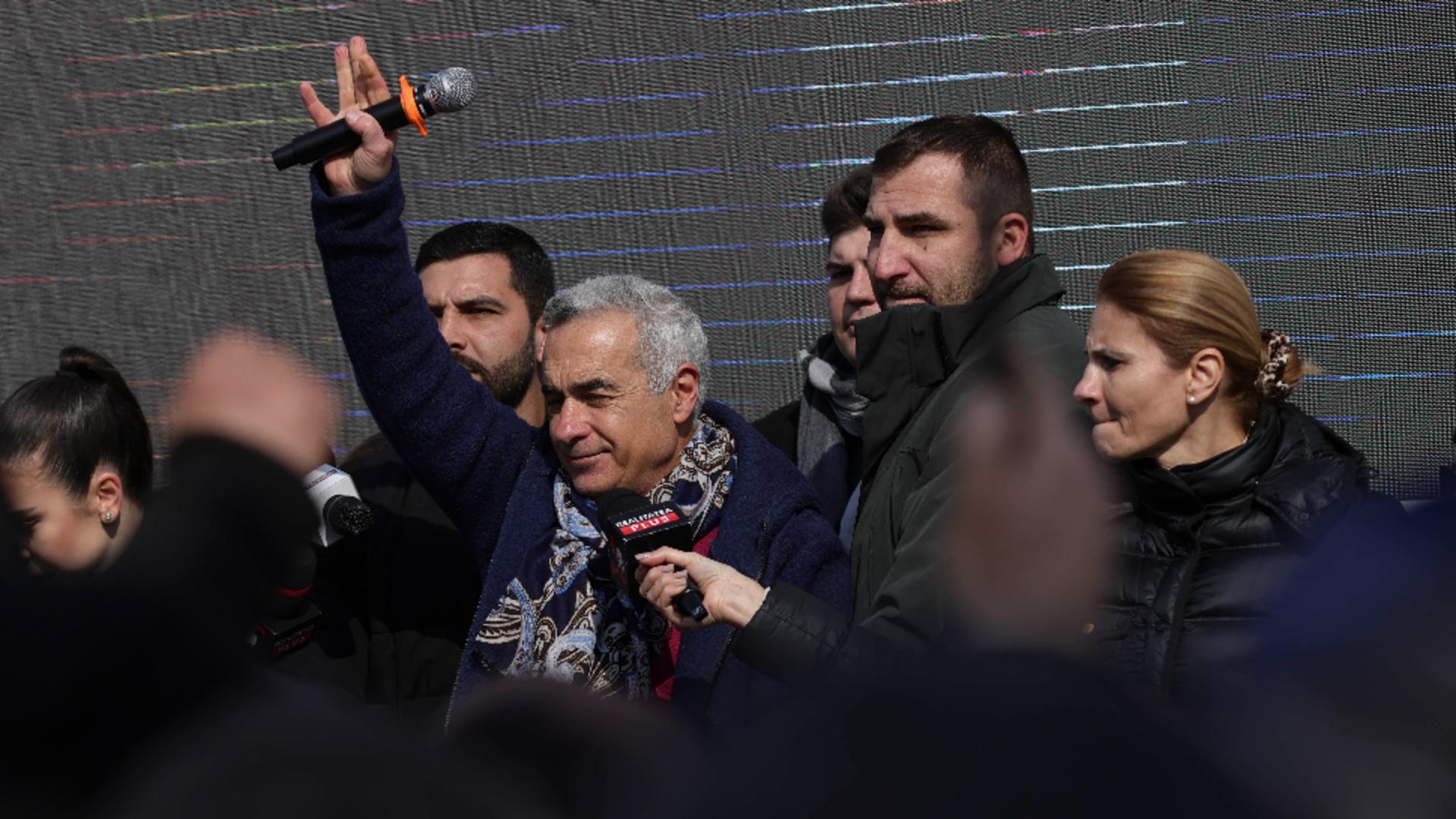 Calin Georgescu are 45 la suta in sondajul recent