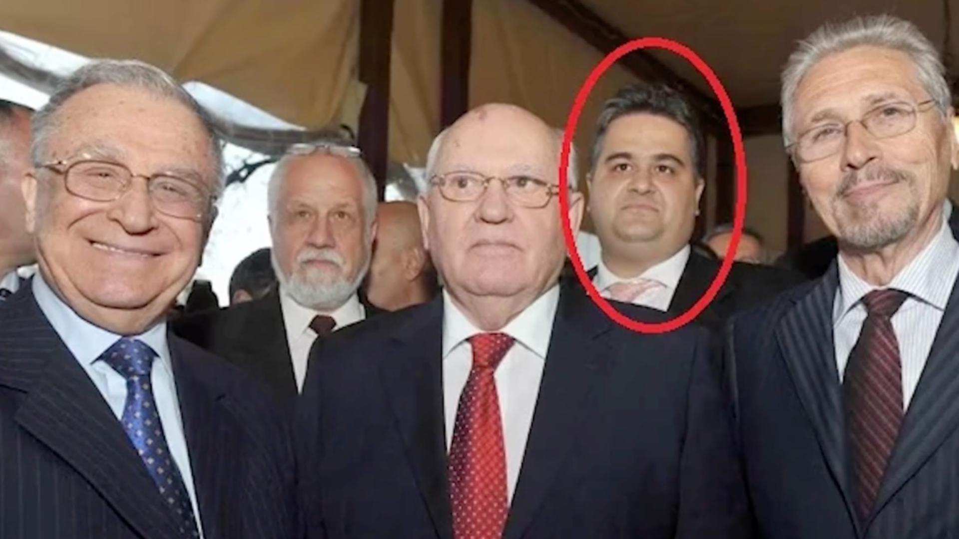 Cine este Adrian Thiess fostul elev al lui Iohannis
