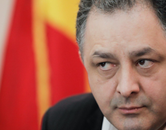 Marian Vanghelie acuzatii grave impotriva lui Gigi Becali Becali a talharit maicutele le a luat terenurile