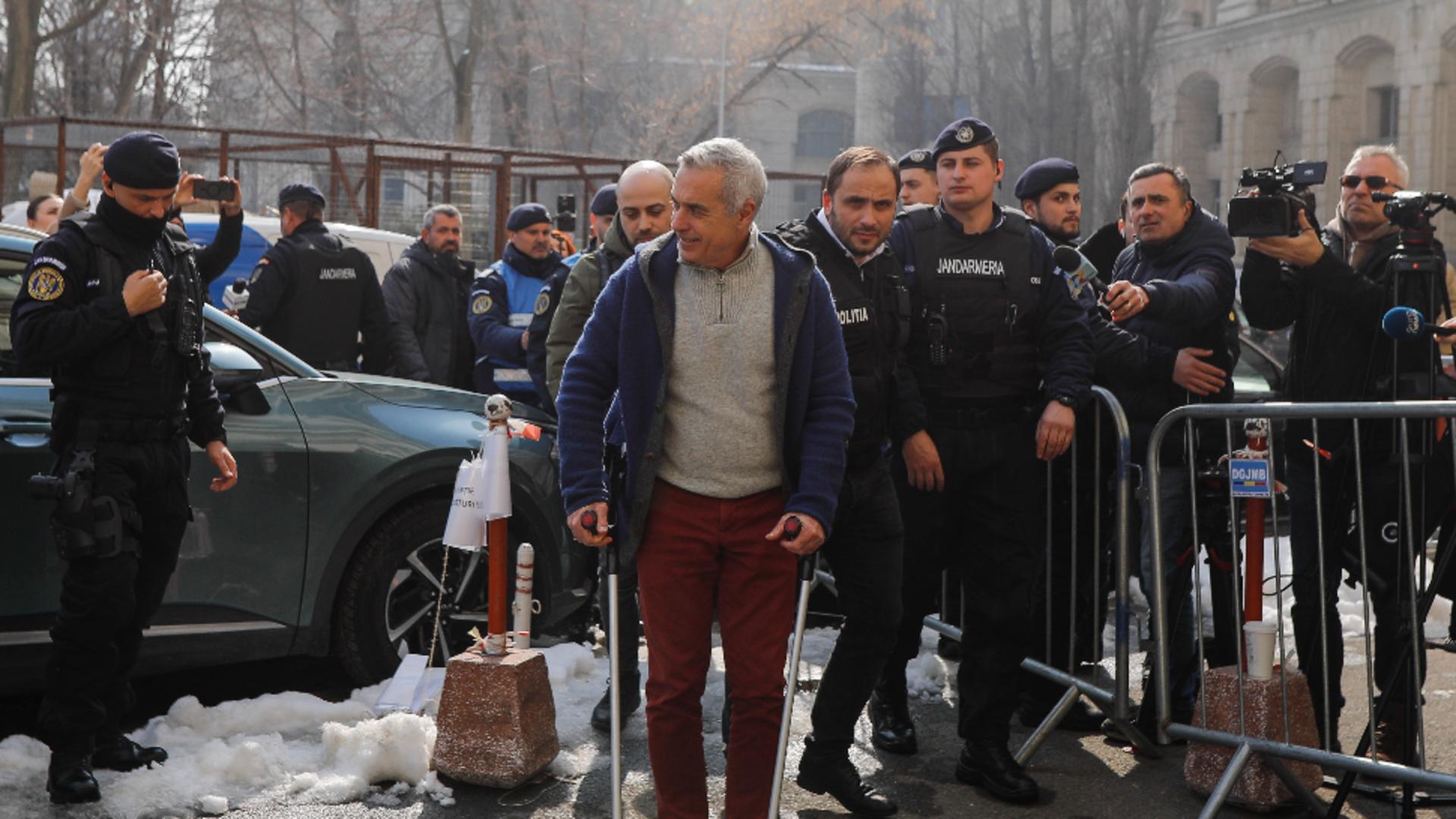 Prima reacție a avocaților lui Călin Georgescu după menținerea controlului judiciar 1 Prima reactie a avocatilor lui Calin Georgescu dupa mentinerea controlului judiciar