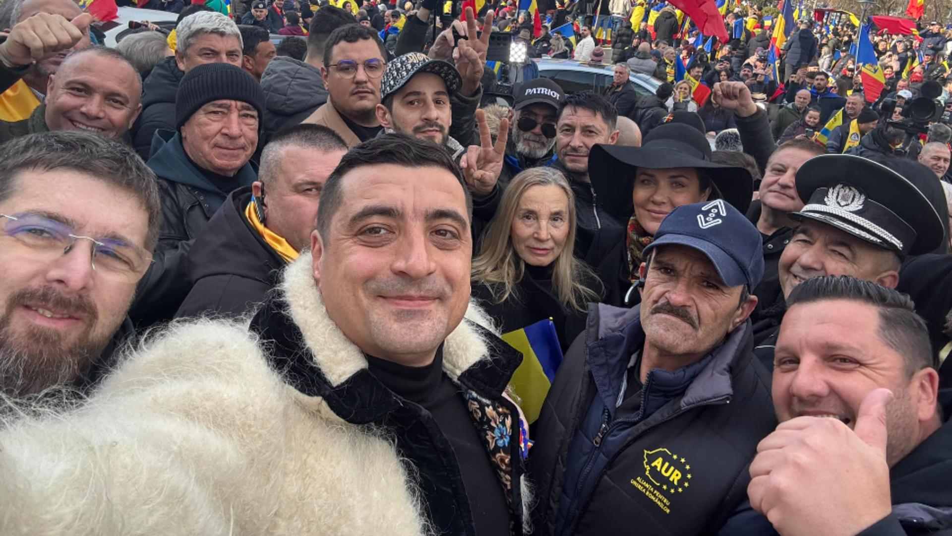 Simion anunta ca AUR a strans peste 300000 de semnaturi pentru Calin Georgescu si poate continua E multa disperare pentru a l descalifica