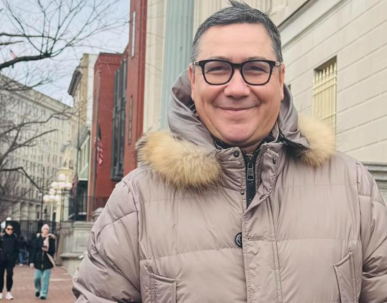 Suveranistul de fatada Victor Ponta se adapteaza dupa buletinul de vot acum il sustine pe Trump