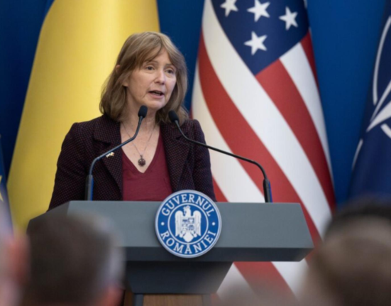 Ambasadorul SUA acuzat ca a blocat intalnirile lui Simion