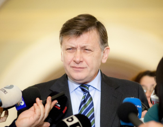 Crin Antonescu Impas in politica externa nu guvernul e vinovat Blocajul va fi rezolvat dupa alegeri