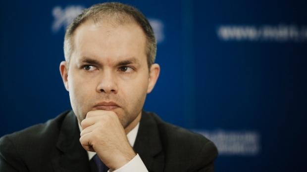 Daniel Funeriu despre anularea alegerilor: „Un cataclism democratic” 1 Daniel Funeriu despre anularea alegerilor Un cataclism democratic