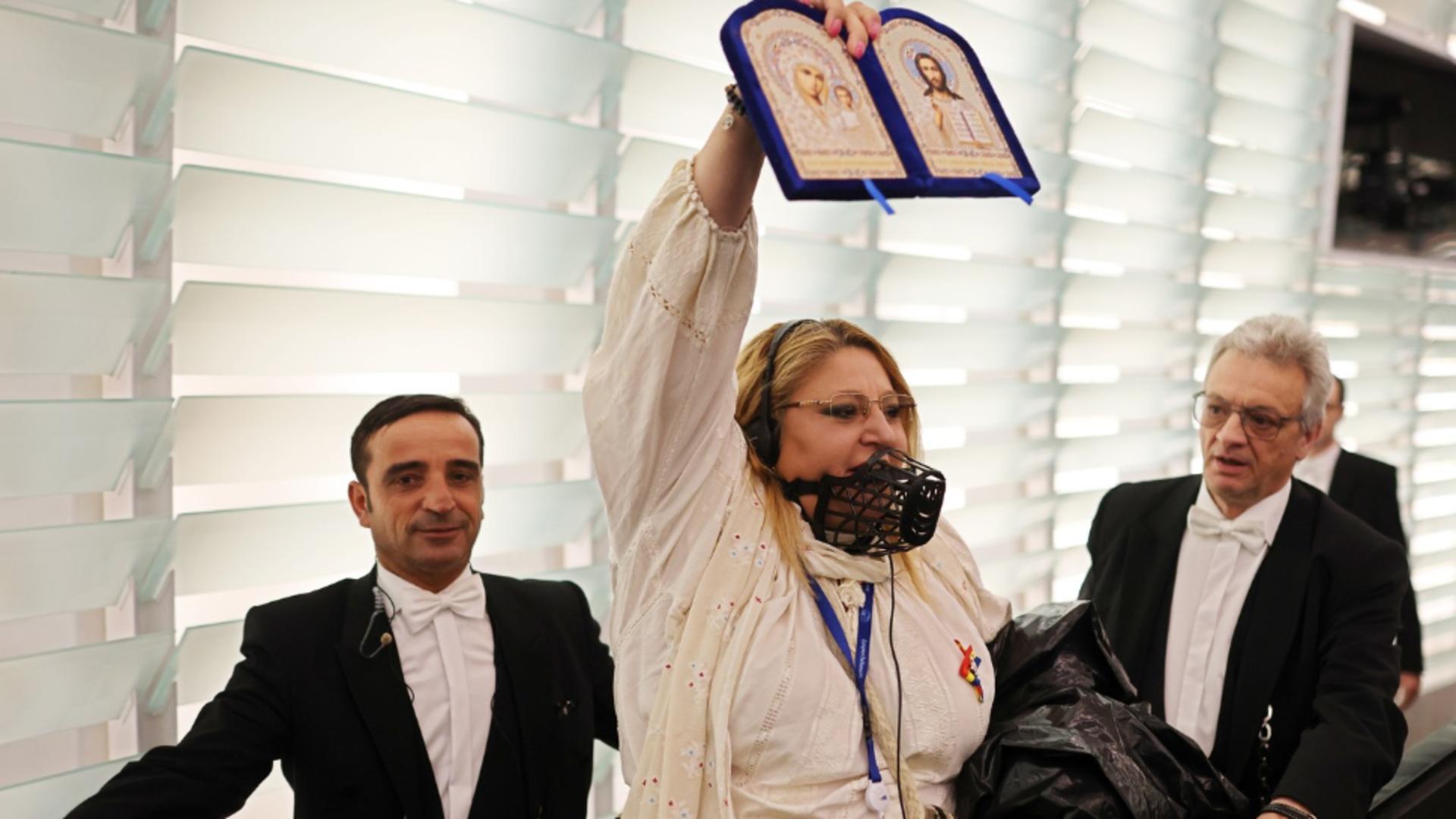 Diana Șoșoacă recidivează: „Nu cred că în Coreea de Nord e dictatură” 1 Diana Sosoaca recidiveaza Nu cred ca in Coreea de Nord e dictatura