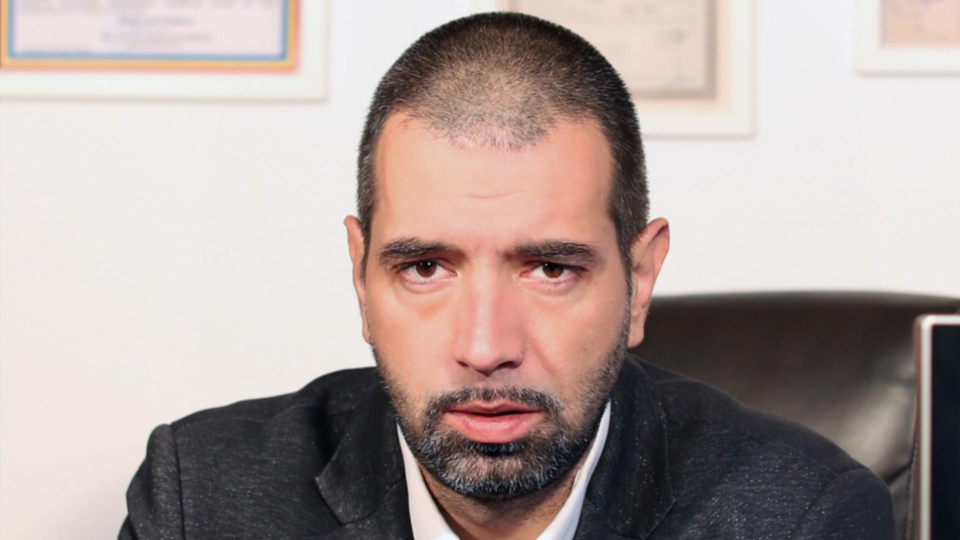 Mihai Belu Sunt victima unui atac guvernamental Sistemul vrea sa ma elimine