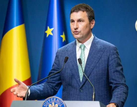 Ministrul Finantelor Deficitul bugetar de 7 la suta borna cruciala