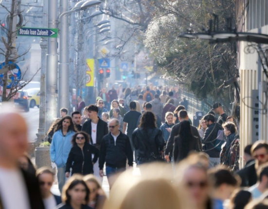 Peste 60 la suta dintre romani si au pierdut increderea in viitor