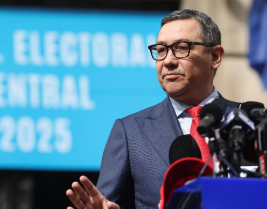 Ponta cauta ajutor divin dupa prabusirea in sondaje