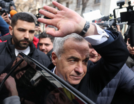 Robert Turcescu Daca ramanea in cursa Calin Georgescu castiga primul tur cu peste 60 la suta