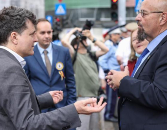 Scandal urias intre Piedone si Nicusor Dan