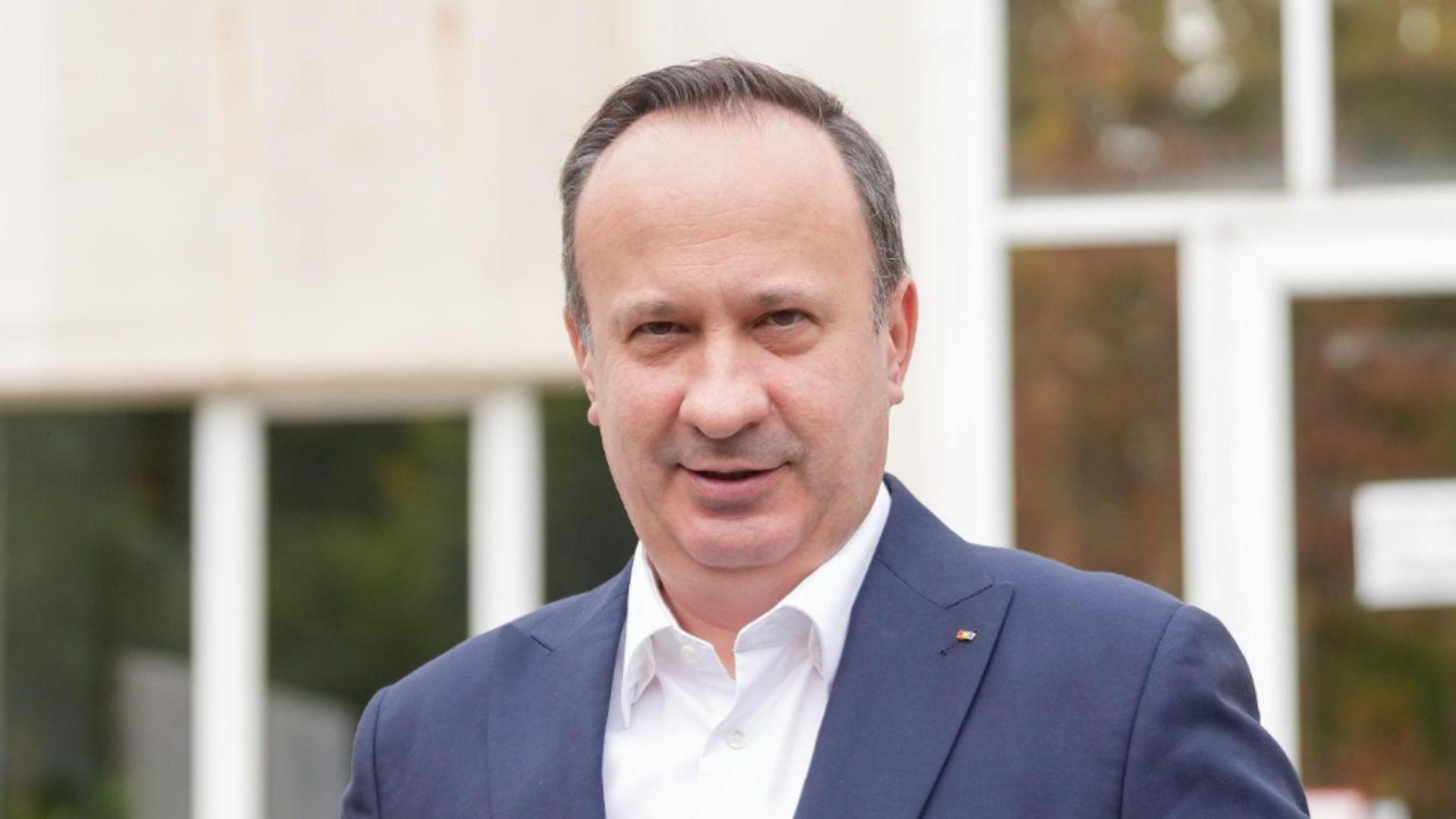Adrian Câciu critică noua conducere de la Apele Române 1 Adrian Caciu critica noua conducere de la Apele Romane