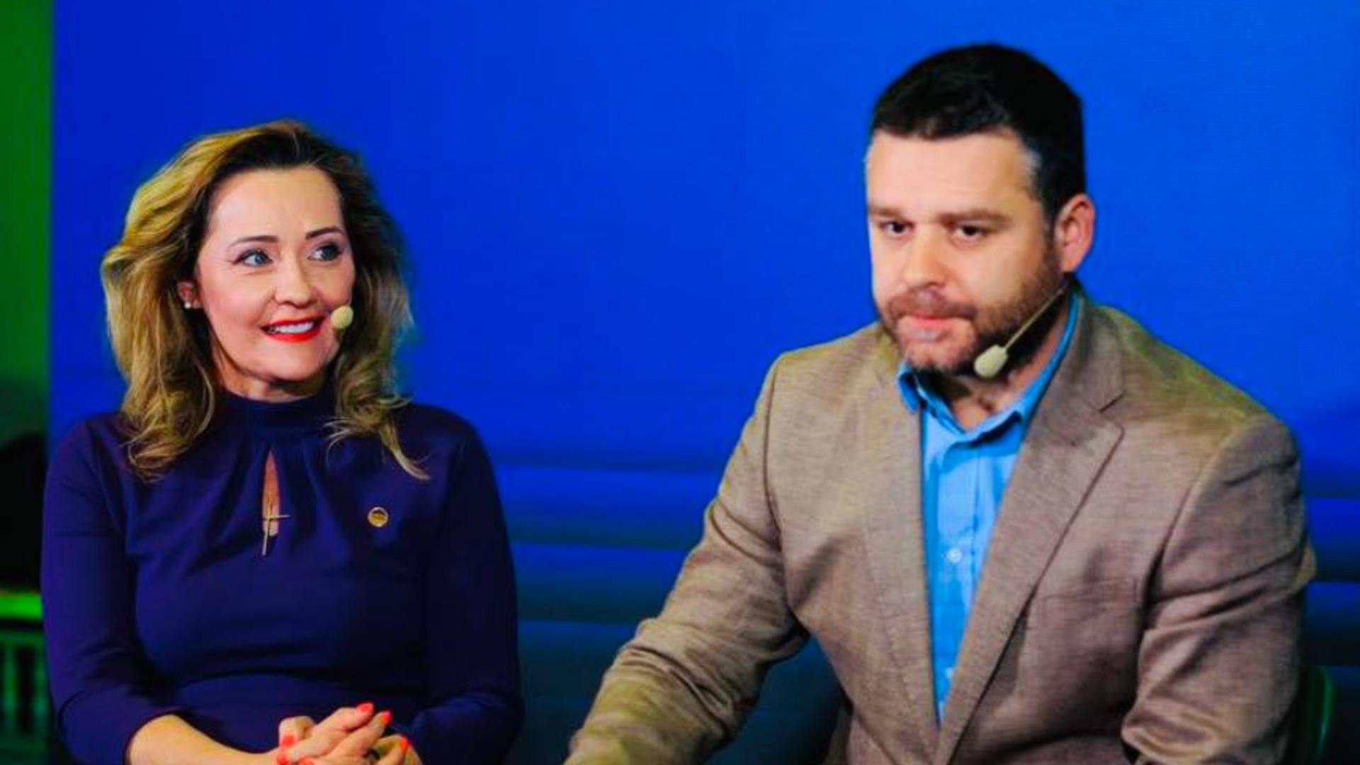 Lasconi îl ridiculizează pe Drulă, poza cu Ciucu 1 Lasconi il ridiculizeaza pe Drula poza cu Ciucu