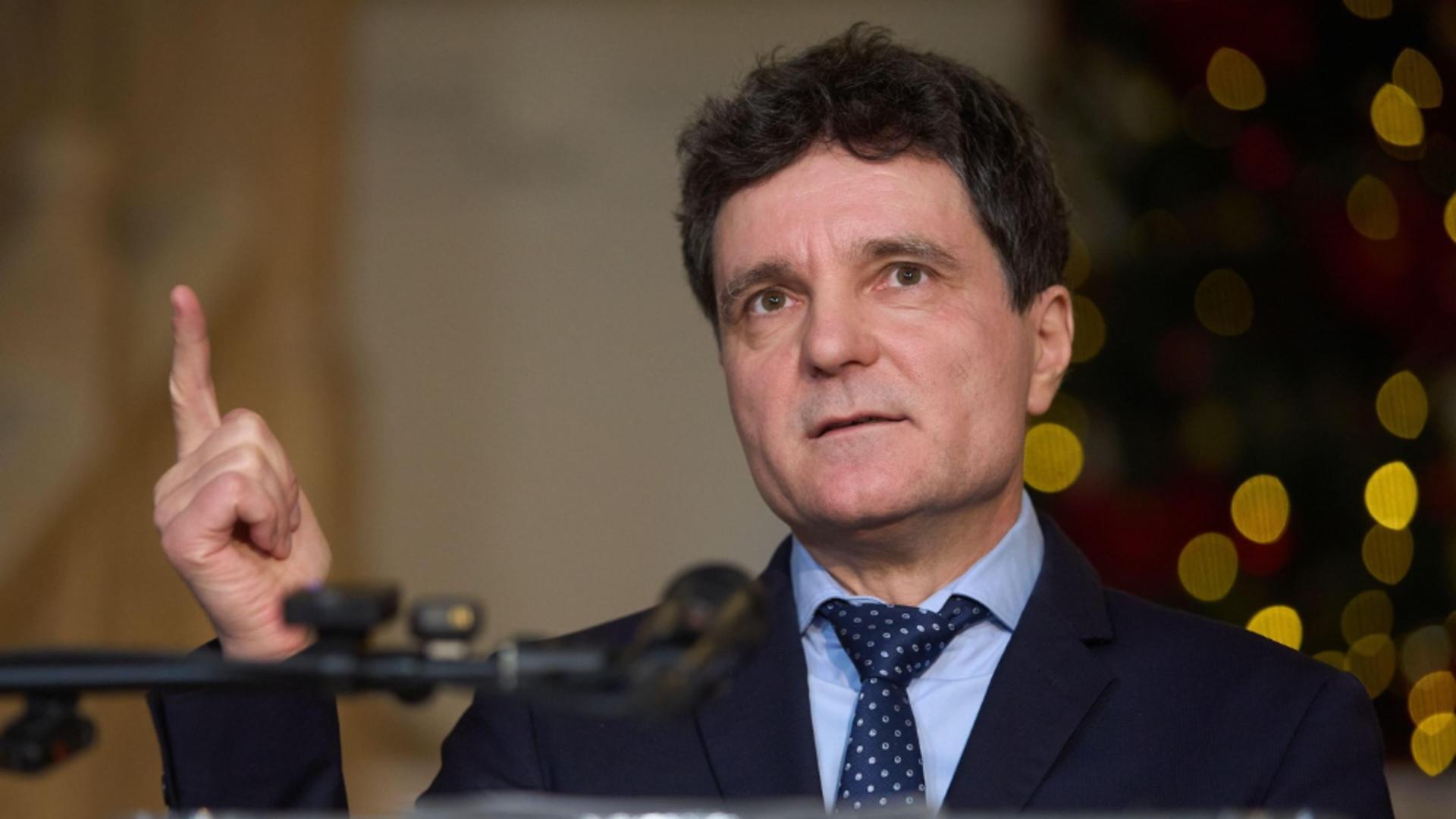 Nicusor Dan s a razgandit privind desecretizarea alegerilor