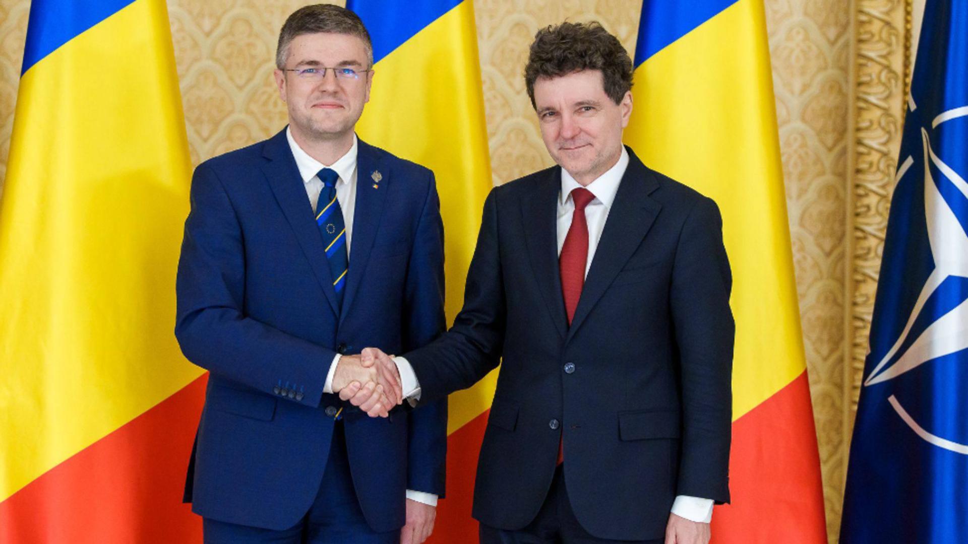 O condamnata conduce cabinetul noului ministru al Economiei