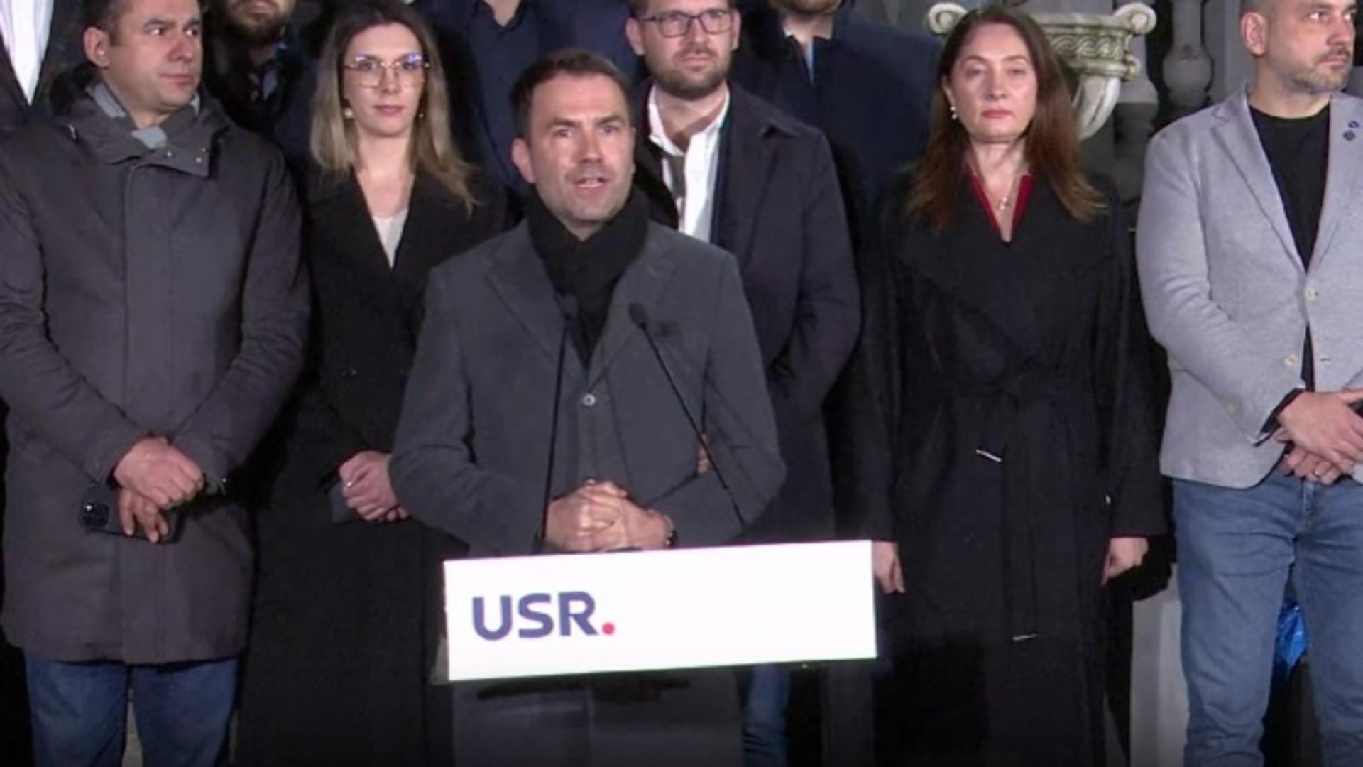 Scandal la USR cererea de demitere a lui Vlad Voiculescu