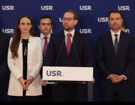 Scandalul justitiei folosit de rezistenti pentru Coldea