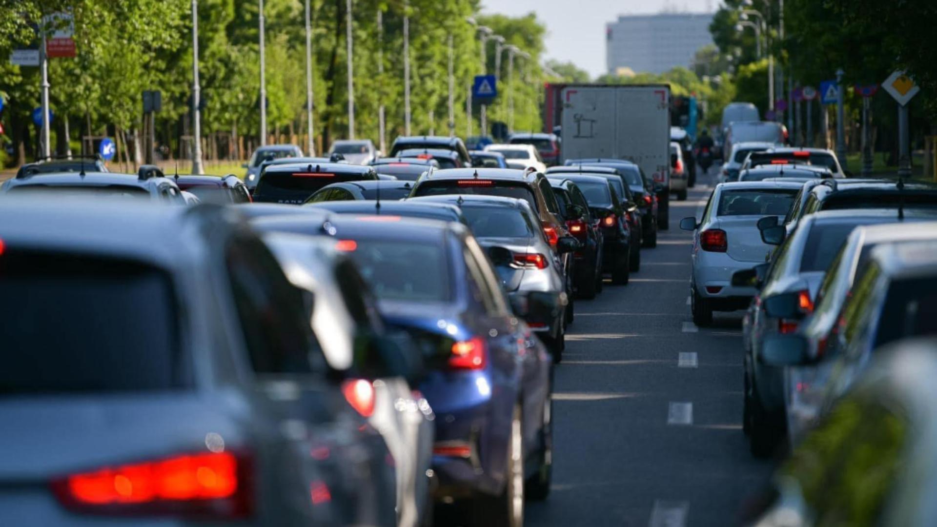 Șefa Transporturilor din PMB, scandal în trafic cu pistolul 1 Sefa Transporturilor din PMB scandal in trafic cu pistolul