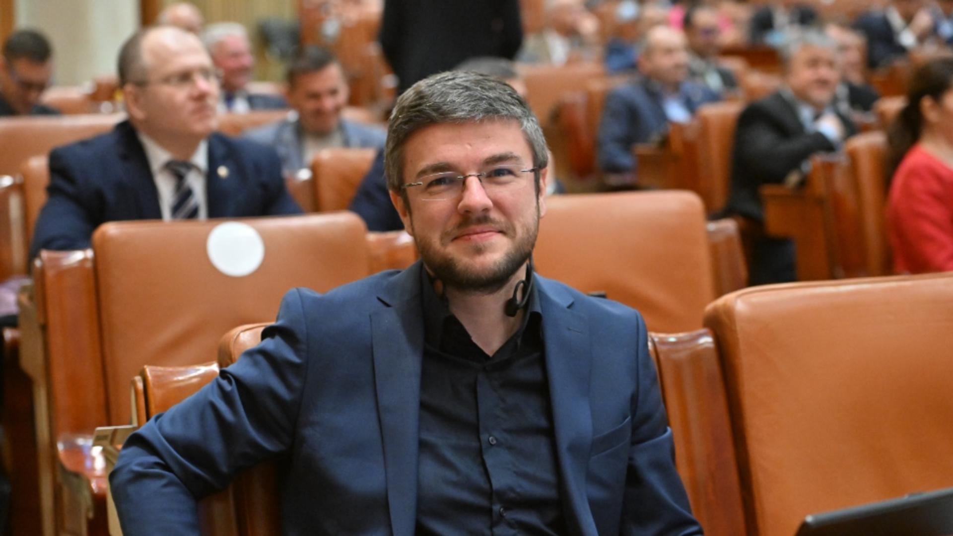 USR si a ales ministii Radu Miruta la Aparare Irineu Darau la Economie