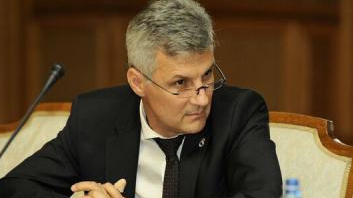 Vocile care cer demiterea rezistei de la Mediu cresc