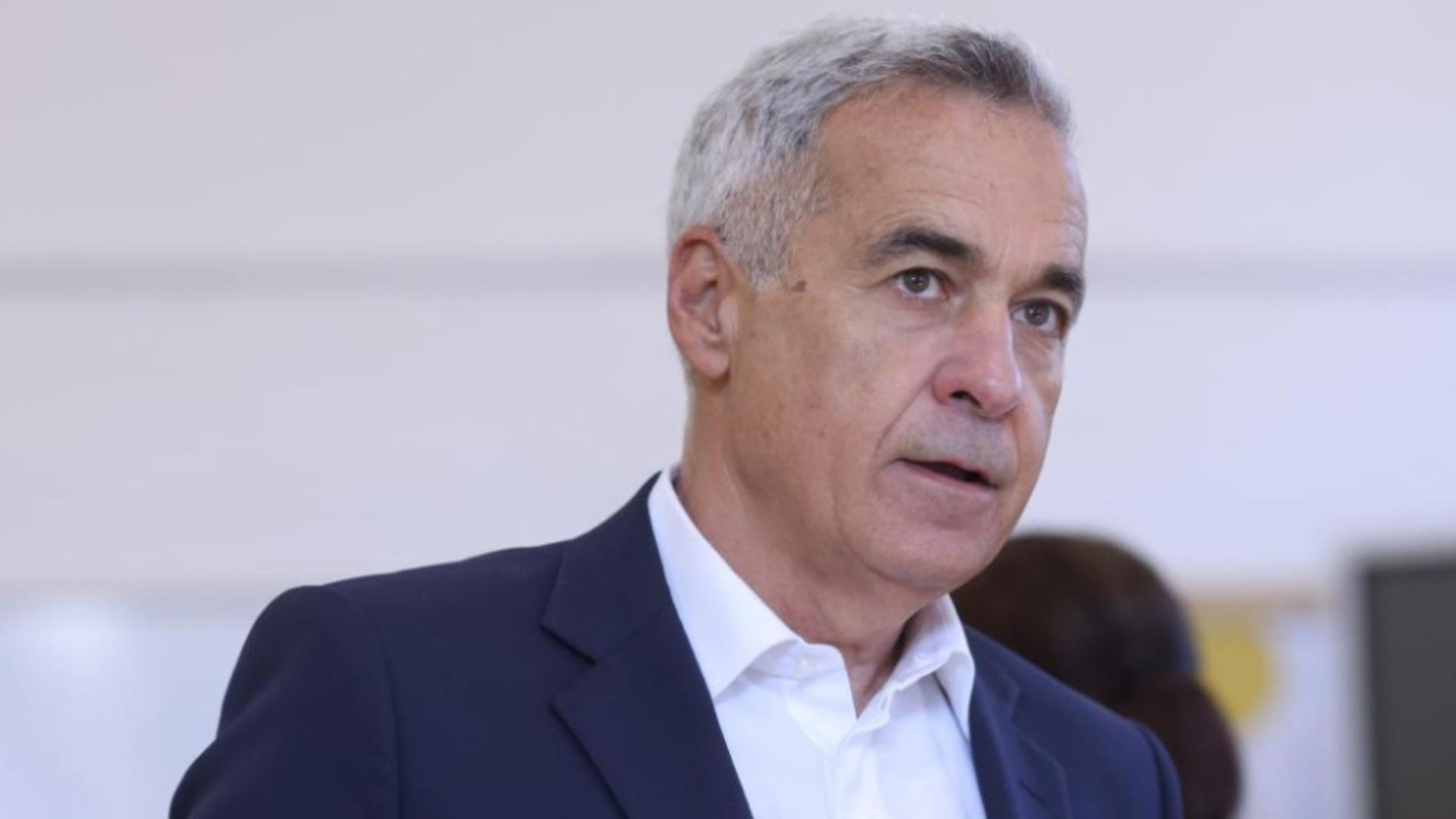 Calin Georgescu se va prezenta maine pentru a semna controlul judiciar O noua etapa in al doilea dosar penal al persoanei excluse de sistem