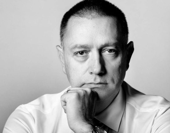 Cand nu esti la masa esti in meniu Mihai Fifor denunta absenta Romaniei la negocierile de securitate de la Kiev