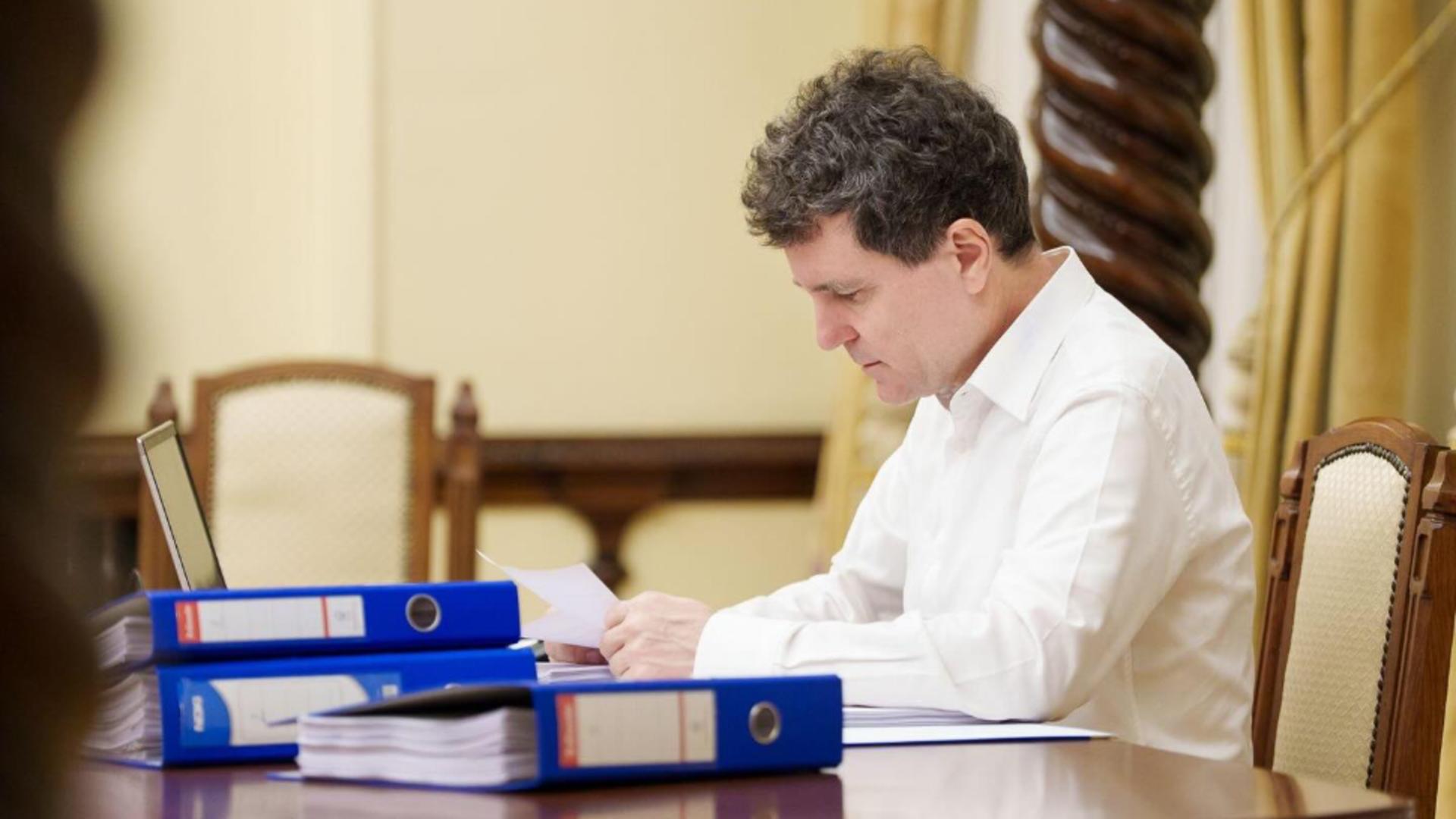 Nicusior Dan pregateste cenzura cum vrea sa blocheze jurnalistii