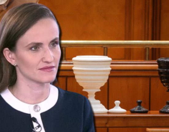 Tensiuni in Coalitie PSD ar putea sustine motinea impotriva Oanei Toiu