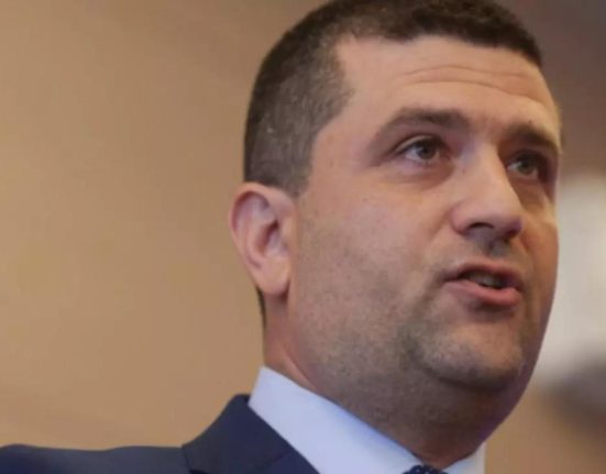 deputatul AUR Fabian Radu atac la ministrul Apararii