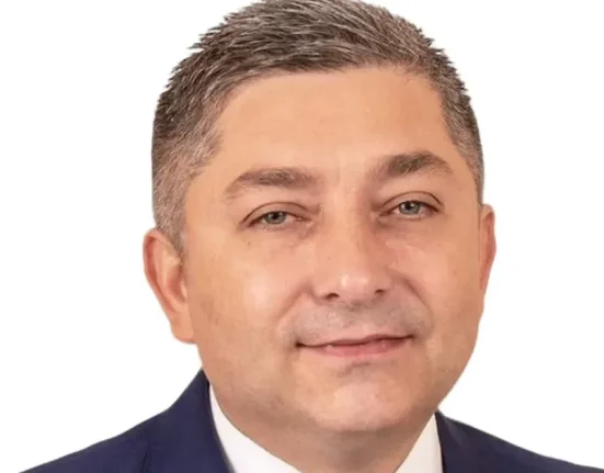 Alin Tișe: Soluția este demisia lui Bolojan și a miniștrilor săi
