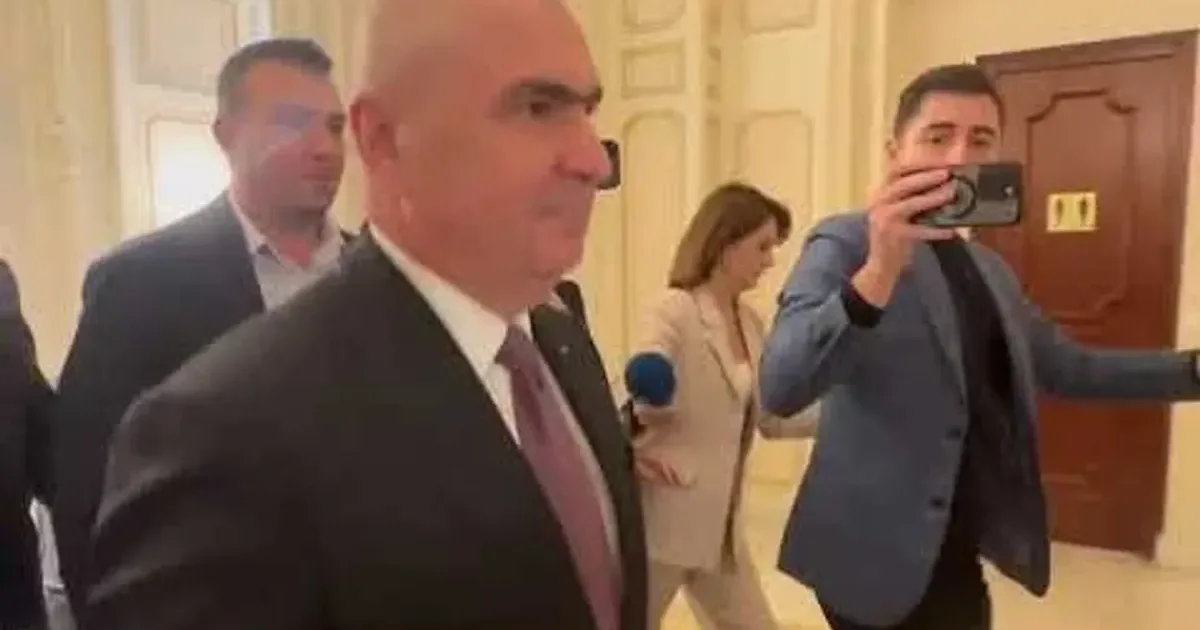 Bolojan evită presa după eșecul Guvernului Mureșan 1 Bolojan evită presa după eșecul Guvernului Mureșan