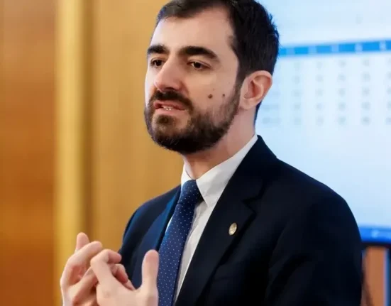 Cine preia mandatul de deputat USR al lui Claudiu Năsui după demisia din Parlament