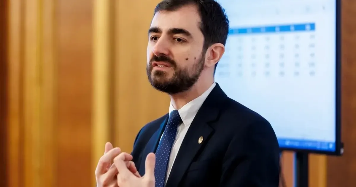 Cine preia mandatul de deputat USR al lui Claudiu Năsui după demisia din Parlament