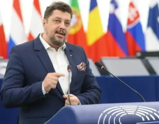 Claudiu Târziu: Mureșan nu poate fi premier, nu are voturi în Parlament
