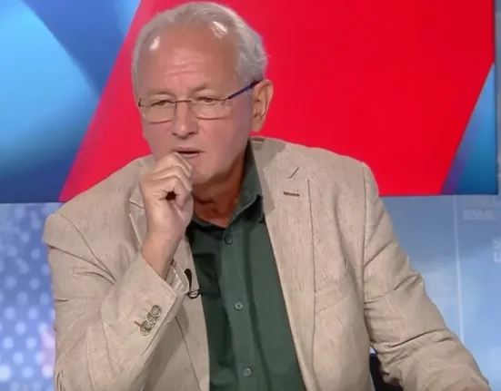 Dan Puric: Cei de la vârf au confiscat puterea și o vând pe tarabă