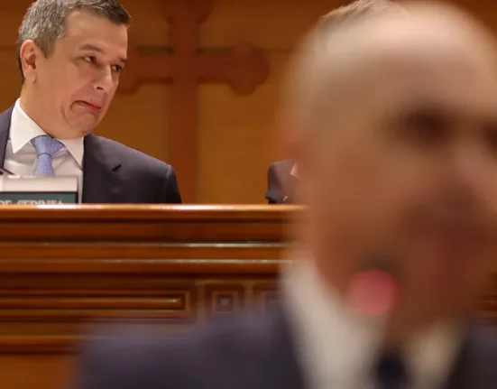 Grindeanu către Bolojan: Fiți responsabil și rațional, discutați cu fermierii